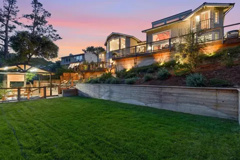 86 Central Ave, Los Gatos, CA 95030