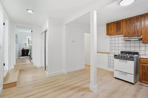 Entry Way - 27 Midway Ave, Mill Valley, CA 94941 photo 1 of 1