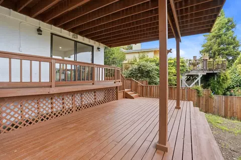 Exterior - 27 Midway Ave, Mill Valley, CA 94941 photo 3 of 3