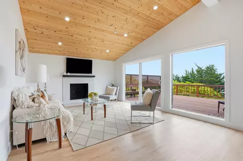 Living - 27 Midway Ave, Mill Valley, CA 94941 photo 1 of 5