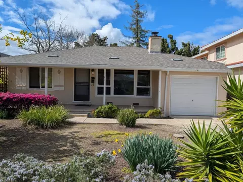 1049 Haven Ave, Redwood City, CA 94063