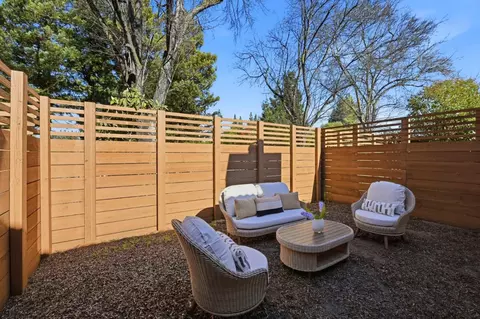 751 W Middlefield Rd C, Mountain View, CA 94043 photo 14