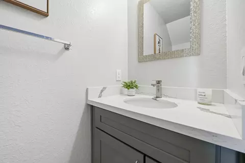 751 W Middlefield Rd C, Mountain View, CA 94043 photo 12
