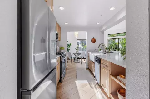 Kitchen - 2603 Willowbrook Ln 22, Aptos, CA 95003 photo 1 of 4