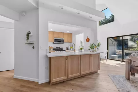 Kitchen - 2603 Willowbrook Ln 22, Aptos, CA 95003 photo 4 of 4