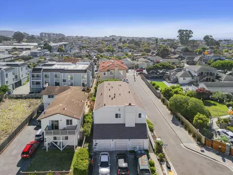 View/Area - 430 Pine Ave, Half Moon Bay, CA 94019 photo 2 of 4