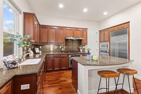 Kitchen - 7071 Eagle Ridge Dr, Gilroy, CA 95020 photo 3 of 7