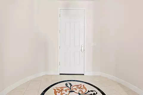 Entry Way - 7071 Eagle Ridge Dr, Gilroy, CA 95020 photo 2 of 6