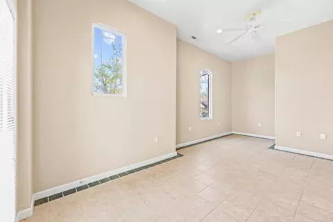 Living - 7071 Eagle Ridge Dr, Gilroy, CA 95020 photo 9 of 9