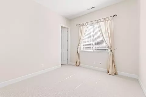 Bedroom - 7071 Eagle Ridge Dr, Gilroy, CA 95020 photo 5 of 5