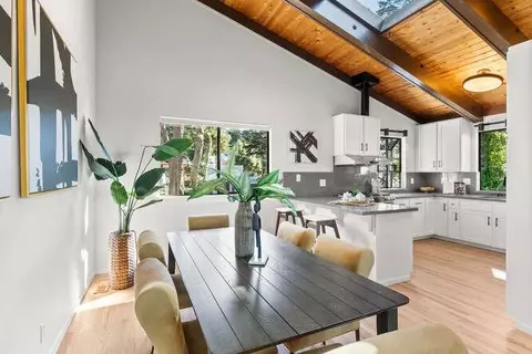 Dining - 235 Beverly Pl, Pacifica, CA 94044 photo 1 of 2