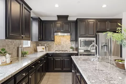 Kitchen - 508 Holthouse Ter, Sunnyvale, CA 94087 photo 5 of 5