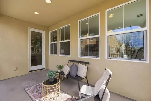 Exterior - 508 Holthouse Ter, Sunnyvale, CA 94087 photo 2 of 14