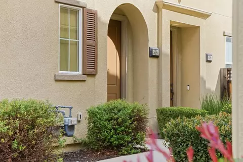 Exterior - 508 Holthouse Ter, Sunnyvale, CA 94087 photo 3 of 14