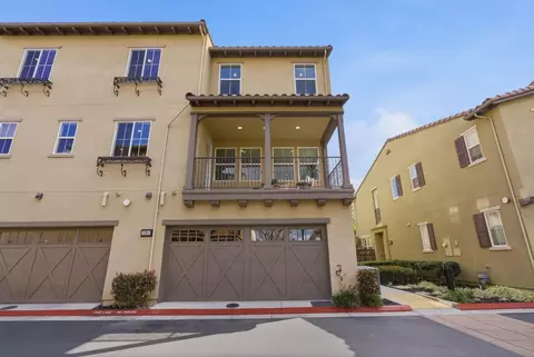 Exterior - 508 Holthouse Ter, Sunnyvale, CA 94087 photo 4 of 14