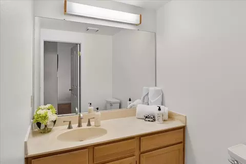 Bath - 3673 S Bascom Ave, Campbell, CA 95008 photo 1 of 5