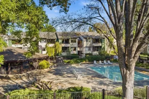 777 San Antonio Rd 128, Palo Alto, CA 94303