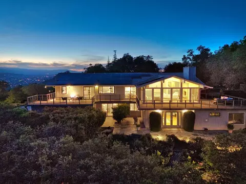 20768 Scenic Vista Dr, San Jose, CA 95120