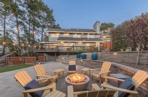 22 Deer Forest Dr, Monterey, CA 93940