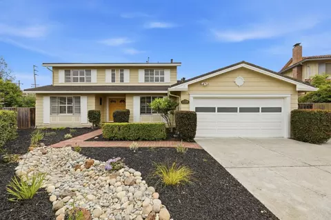 21558 Flintshire St, Cupertino, CA 95014
