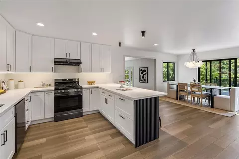 Kitchen - 5 Arriba Dr, Aromas, CA 95004 photo 2 of 8