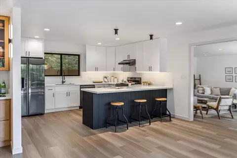 Kitchen - 5 Arriba Dr, Aromas, CA 95004 photo 7 of 8