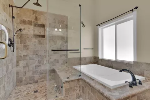 Bath - 53330 Smith Rd, Bradley, CA 93426 photo 3 of 3