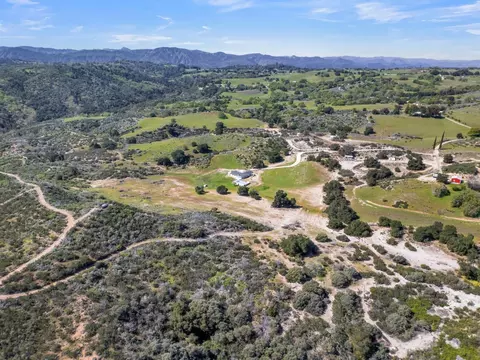 View/Area - 53330 Smith Rd, Bradley, CA 93426 photo 8 of 12