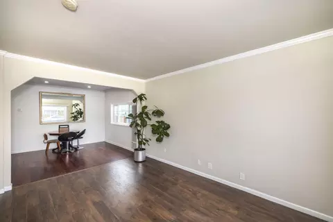 Living - 620 22nd St, Richmond, CA 94801 photo 2 of 3