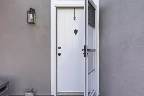 Entry Way - 1075 Sherman Dr, Salinas, CA 93907 photo 1 of 2