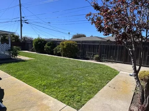 Exterior - 710 Campus Ave, Salinas, CA 93901 photo 2 of 6
