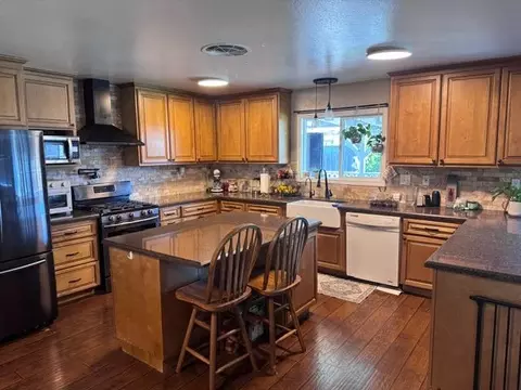 Kitchen - 710 Campus Ave, Salinas, CA 93901 photo 1 of 4
