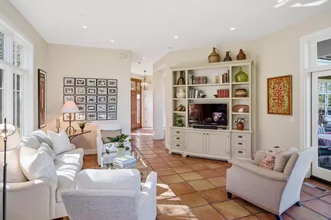 Living - 950 Espinosa Rd, Woodside, CA 94062 photo 2 of 3