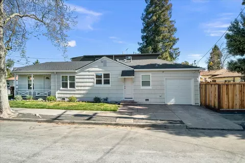 1105 Oak Ave, Redwood City, CA 94061