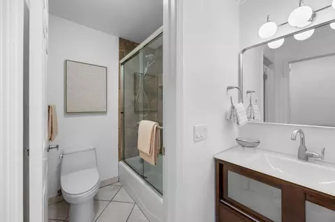 Bath - 320 Vallejo Dr 30, Millbrae, CA 94030 photo 3 of 3