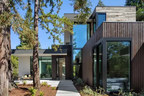 2171 Clayton Dr, Menlo Park, CA 94025