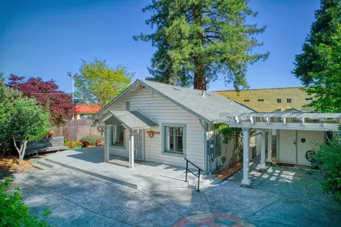 119 Kennan St, Santa Cruz, CA 95060
