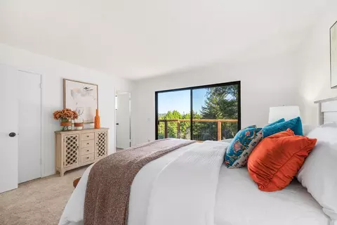 Bedroom - 1130 Hidden Valley Rd, Soquel, CA 95073 photo 2 of 4