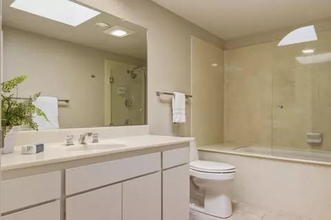 Bath - 1057 Broncho Rd, Pebble Beach, CA 93953 photo 2 of 2