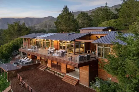 732 Alta Vista Rd, Montara, CA 94037
