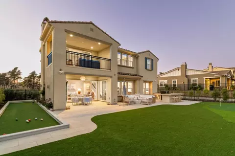 Exterior - 1814 Links Dr, Seaside, CA 93955 photo 9 of 13