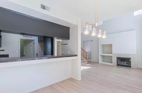 Living - 980 Longfellow Dr, Salinas, CA 93906 photo 5 of 5