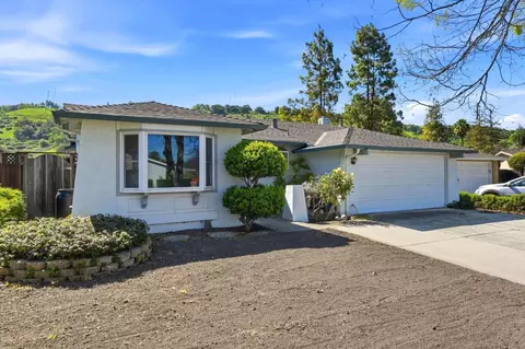 6225 Gunter Way, San Jose, CA 95123