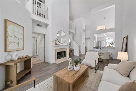 903 Sunrose Ter 310, Sunnyvale, CA 94086