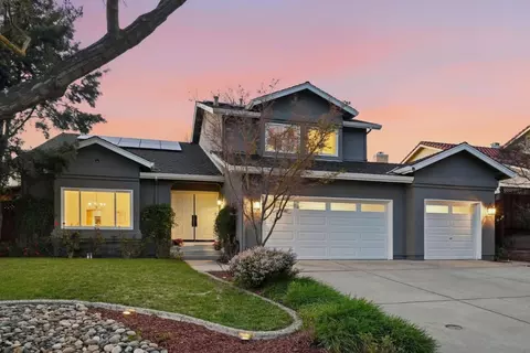 3611 Groesbeck Hill Dr, San Jose, CA 95148