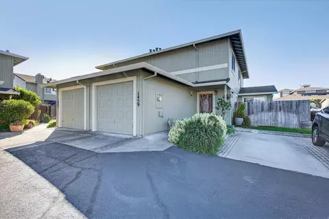 1459 Squire Ct, Hollister, CA 95023