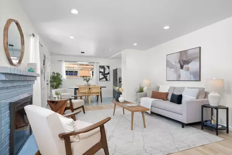 Living - 679 School St, Pittsburg, CA 94565 photo 2 of 2