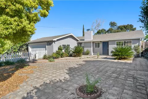 Exterior - 679 School St, Pittsburg, CA 94565 photo 3 of 9