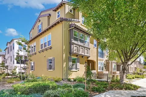 1208 San Ramon Ave, Mountain View, CA 94043