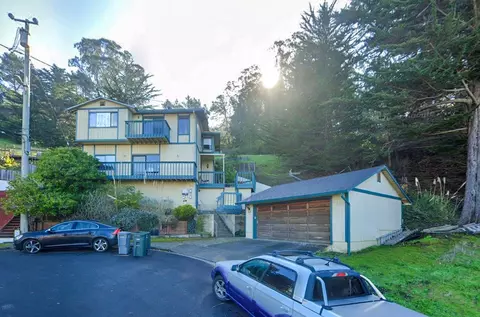 44 Oviedo Ct, Pacifica, CA 94044